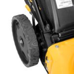 Cub Cadet SCP100 21-Inch Gas Push Lawn Mower, 140cc Briggs & Stratton Engine - Image 7